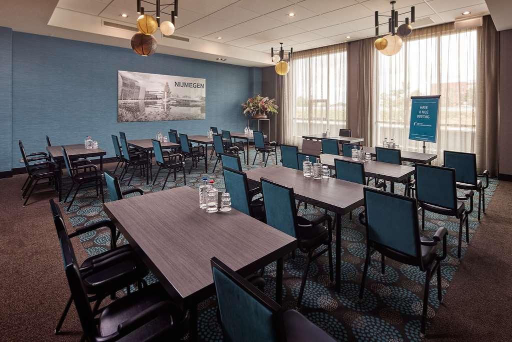 Van Der Valk Hotel Groningen-Hoogkerk Eelderwolde Ανέσεις φωτογραφία
